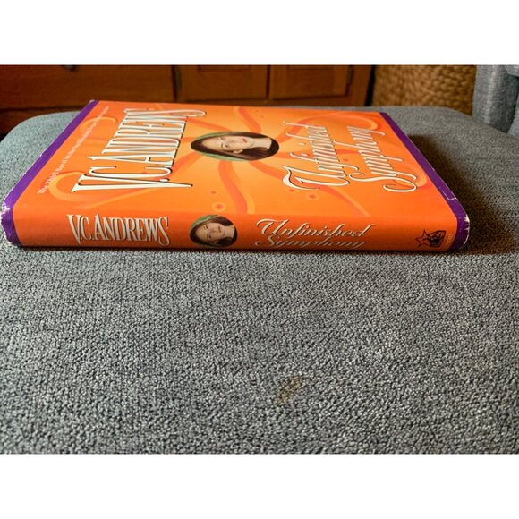 V.C. Andrews "Unfinished Symphony" Hardcover Book Third Novel In Logan Family Se - Picture 3 of 5